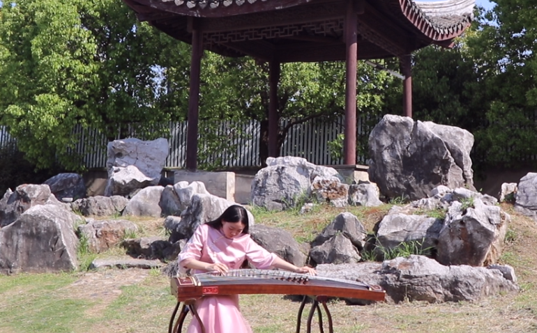 2024年苏州职业教育活动周项目展示（22音乐01 崔卜瑶古筝表演 曲目《行者》）